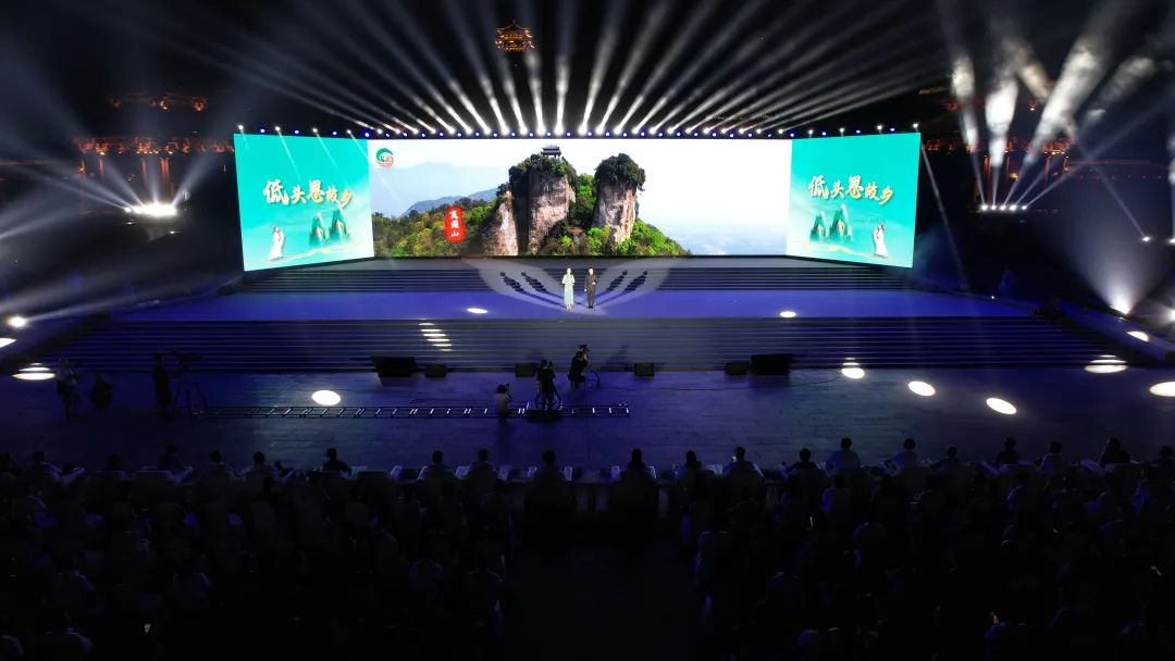 從李白故里出發(fā)，乘長(zhǎng)風(fēng)、赴萬(wàn)里！