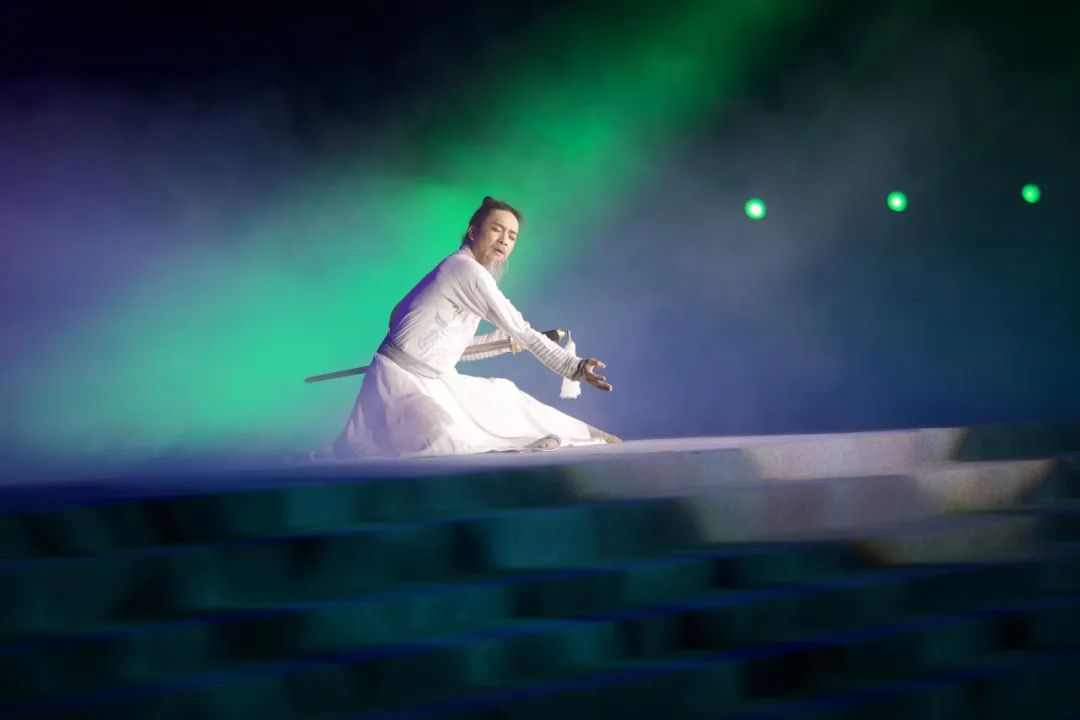 讀李白 游神州丨跟著李白去旅游中華文化主題旅游線路正式發(fā)布，一起開啟詩意文化之旅。